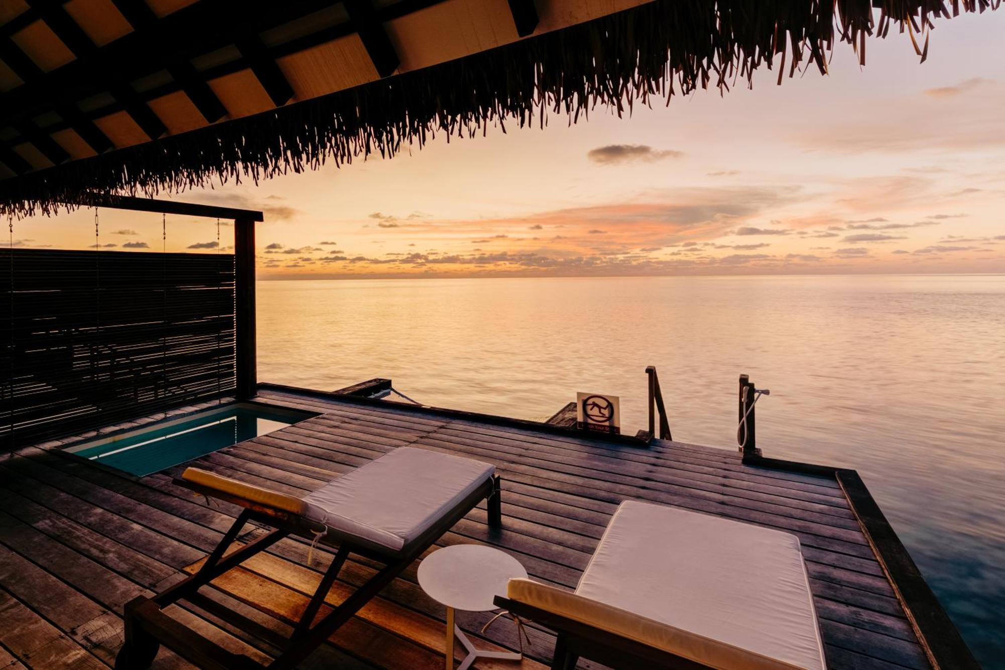 Cinnamon Velifushi Maldives Aarah Island
