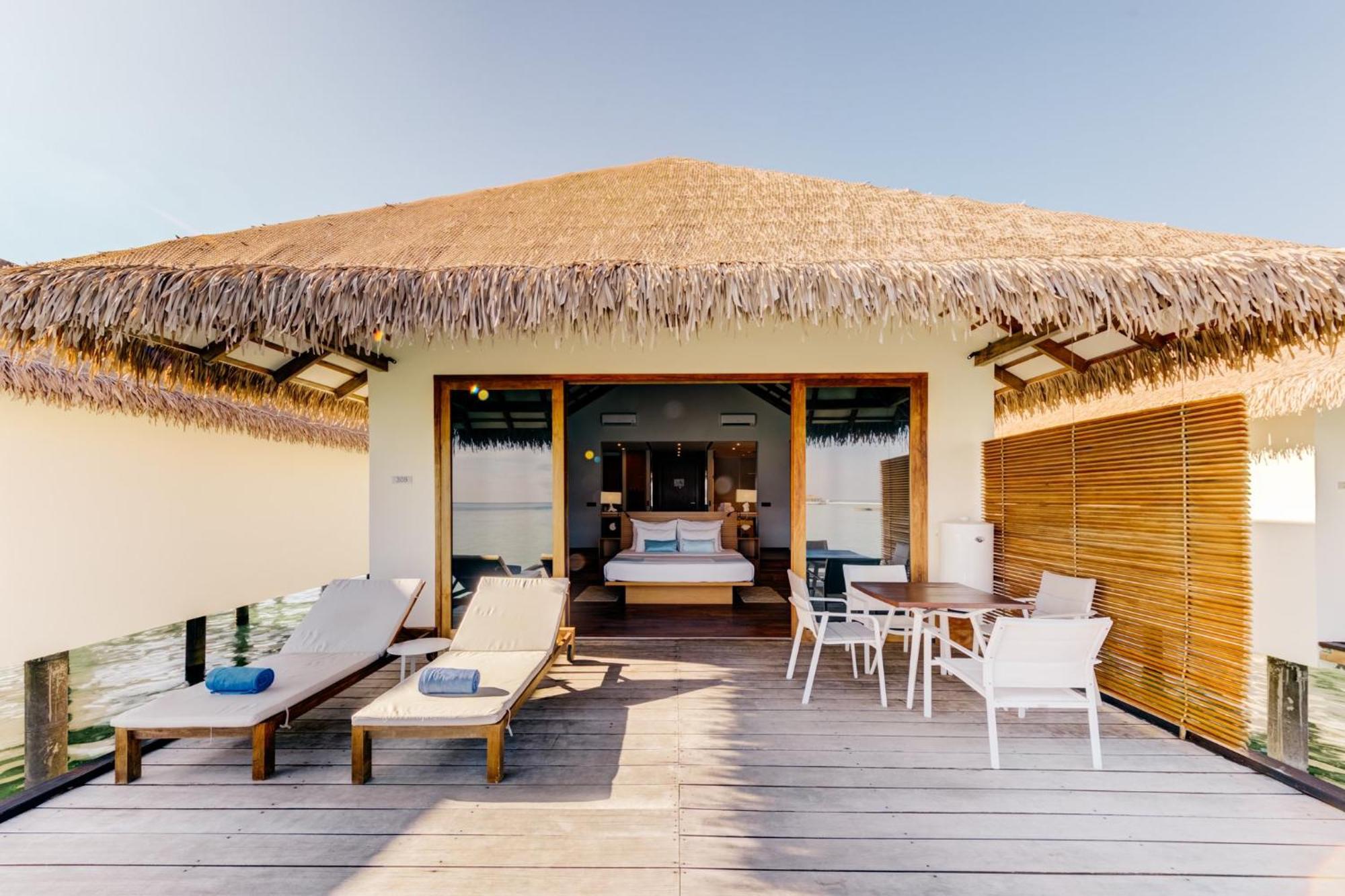 Cinnamon Velifushi Maldives