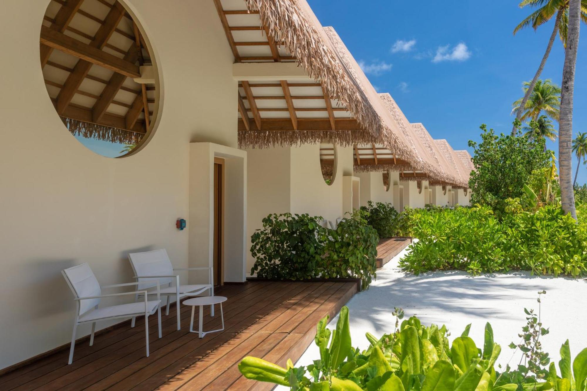 Cinnamon Velifushi Maldives 5*